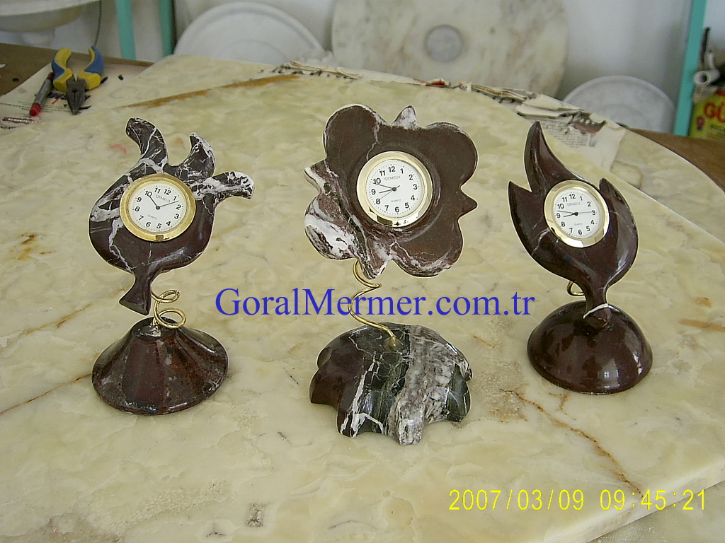 mermer saat